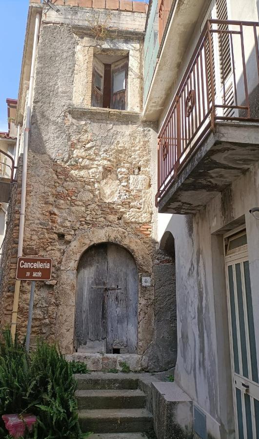 Condro Lontano Dal Caos A Due Passi Dal Mare 빌라 외부 사진